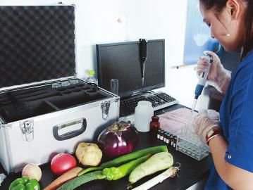 白沙升級改造11個果蔬農(nóng)藥殘留檢測點 架構(gòu)食品“防護網(wǎng)” 白沙升級改造11個果蔬農(nóng)藥殘留檢測點 架構(gòu)食品“防護網(wǎng)”